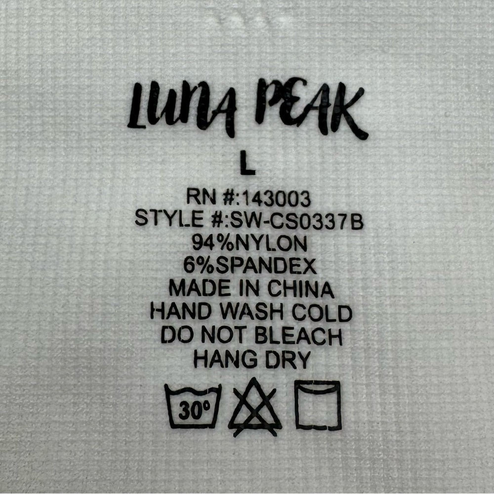 Luna Peak White Ribbed Seamless Sports Bra NWT Size Large - Picture 5 of 7